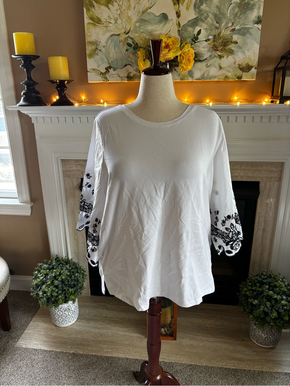 *NEW* Alabaster Knit Top EMB Eyelet Fashion Tee - Size 2X